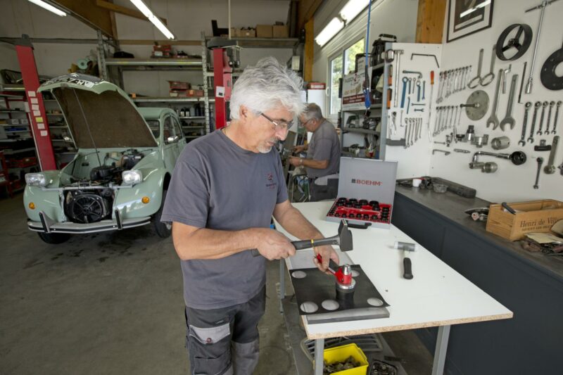 Découpe-joints restauration automobile